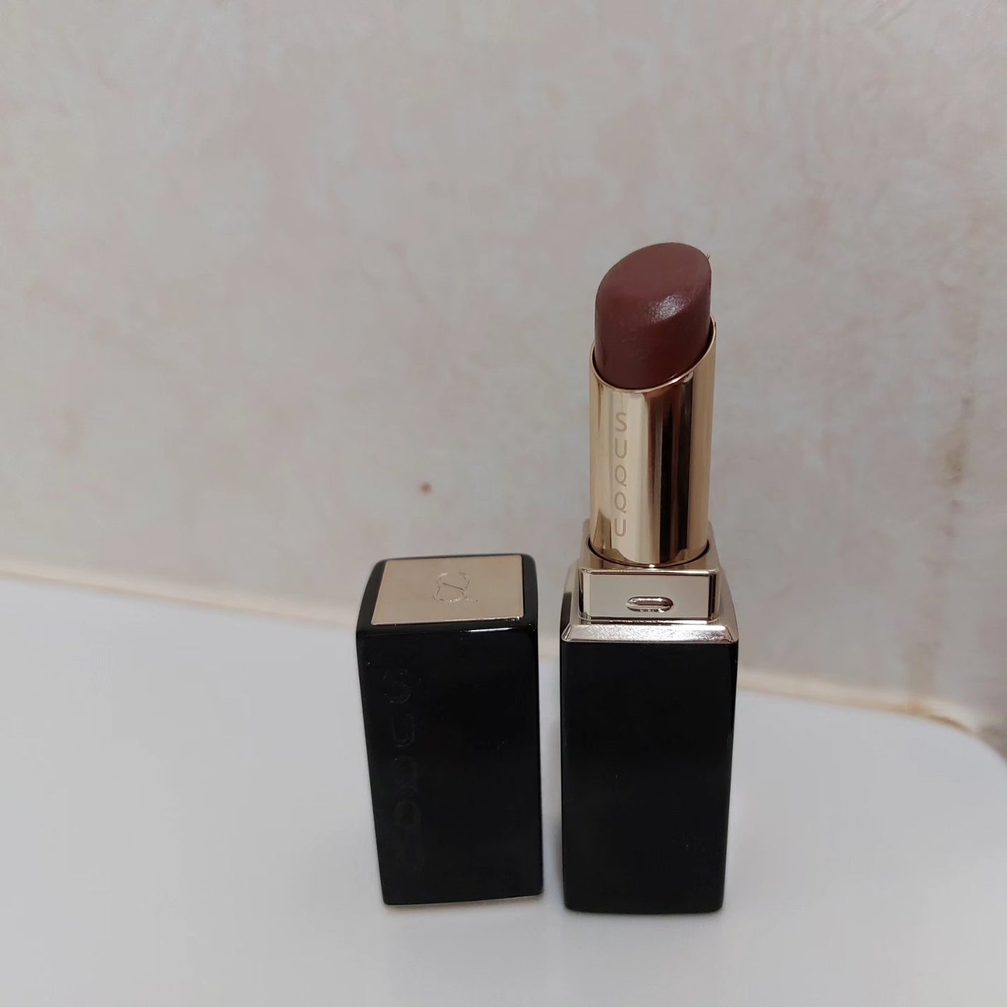 モイスチャー グレイズ リップスティック/SUQQU/口紅を使ったクチコミ(2枚目)