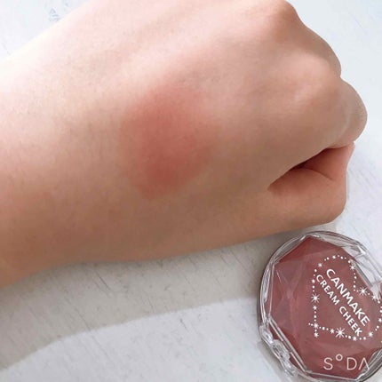 クリームチーク/キャンメイク/ジェル・クリームチークを使ったクチコミ(2枚目)