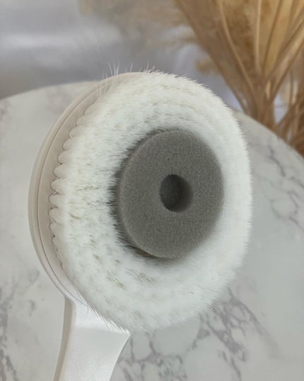 sakura on LIPS 「\体洗う時何使ってる?/スポンジとセットにすることで、従来泡立..」(5枚目)