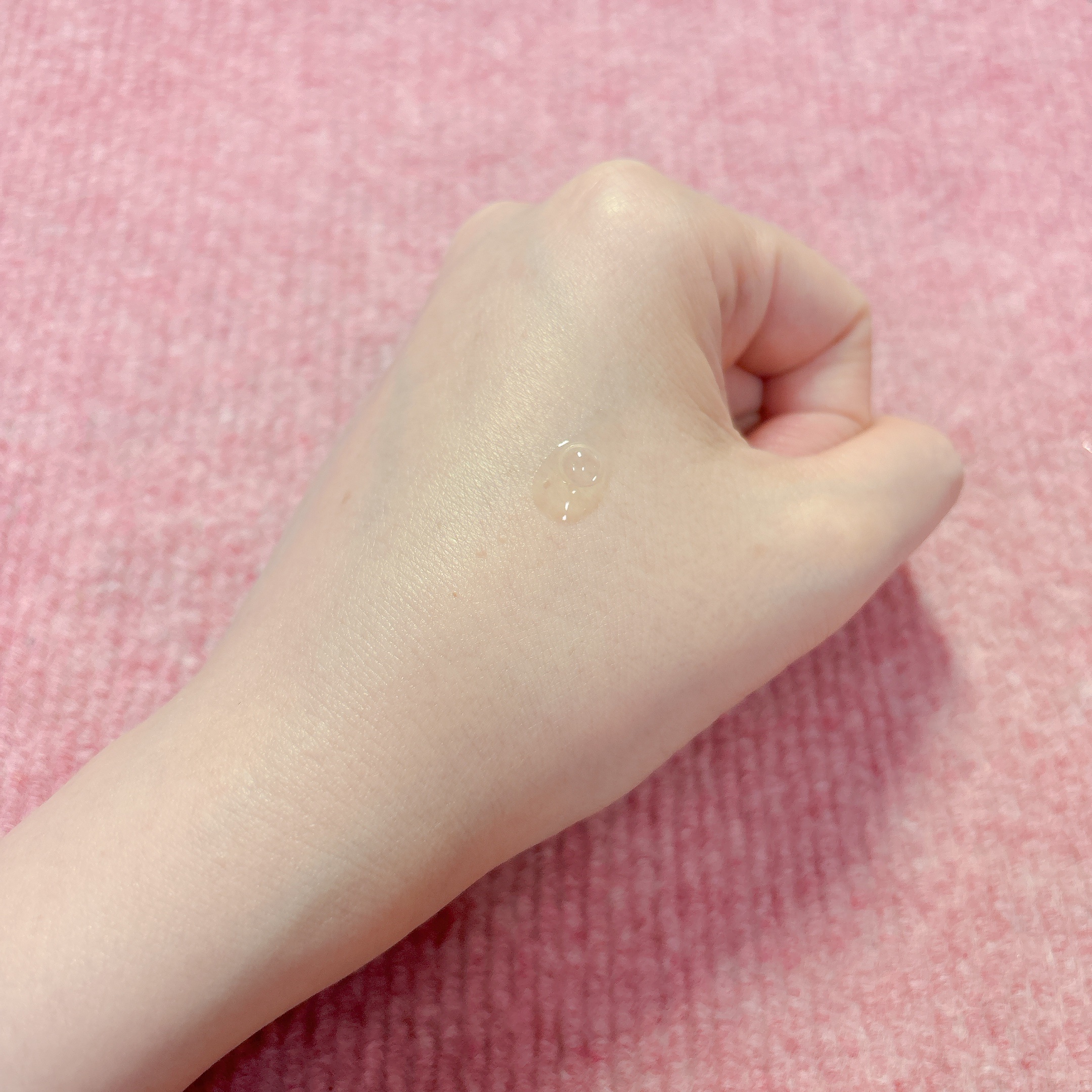 レッドタンジェリンVITA-Cカプセルセラム/DERMASHARE/美容液を使ったクチコミ（2枚目）