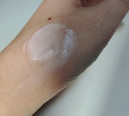 プリズム・リーブル・スキンケアリング・コレクター/GIVENCHY/化粧下地を使ったクチコミ(2枚目)