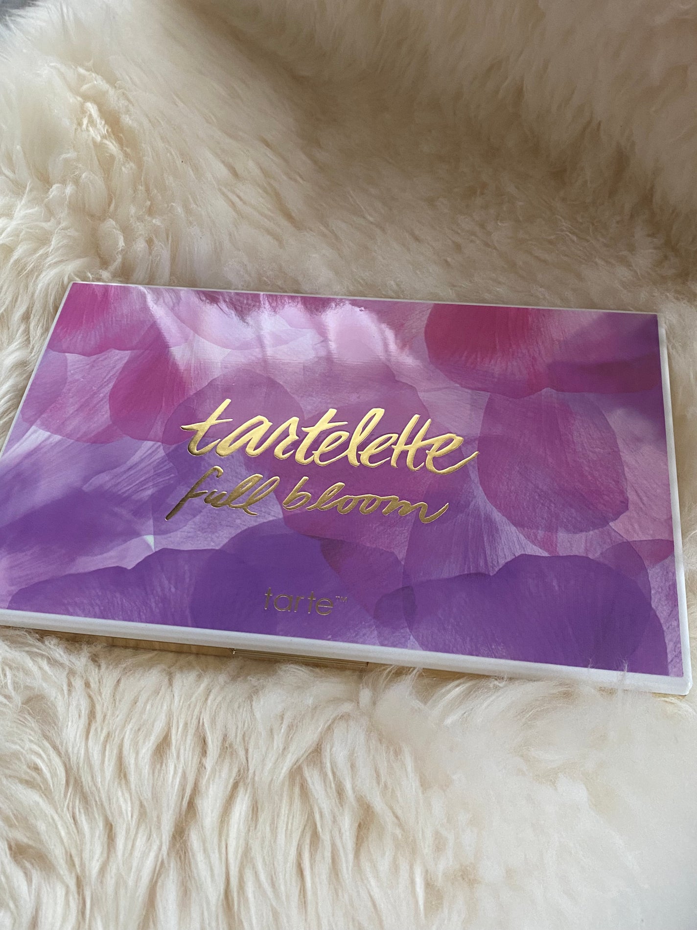 KANNIE on LIPS 「tartelletefullbloom甘いいい匂いと粉質の良さ..」(3枚目)