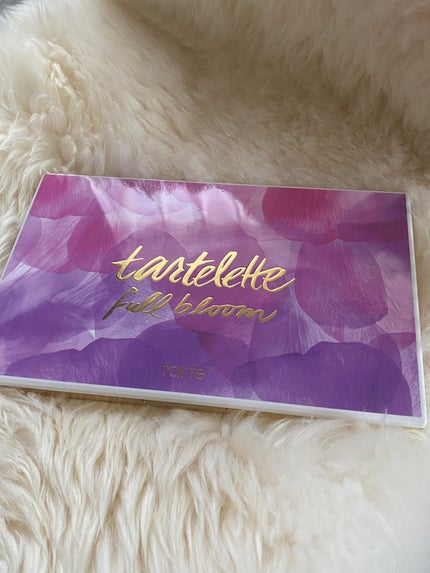 KANNIE on LIPS 「tartelletefullbloom甘いいい匂いと粉質の良さ..」(3枚目)