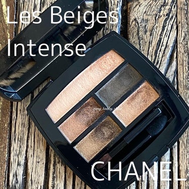 CHANEL
Les Beiges 
Intense 
・
やっぱり好きだー🕺✨
このスモーキーさは
極上だなっ😎✨
・
柔らかなテクスチャー
一塗りでツヤっ✨
やり過ぎなツヤ感ではなく
やや控えめに煌