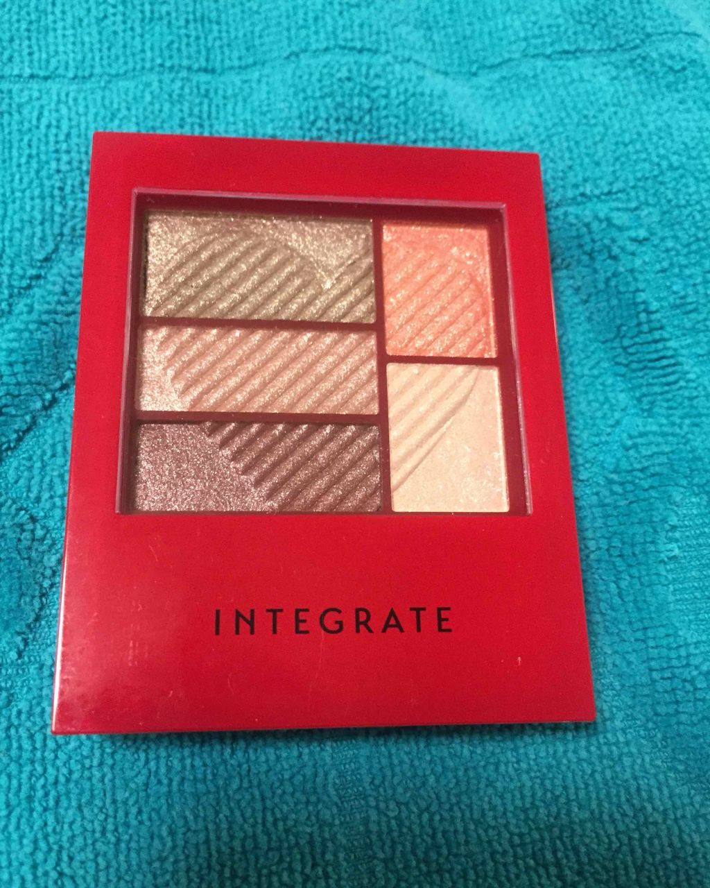 トリプルレシピアイズ/インテグレート/アイシャドウパレットを使ったクチコミ（1枚目）