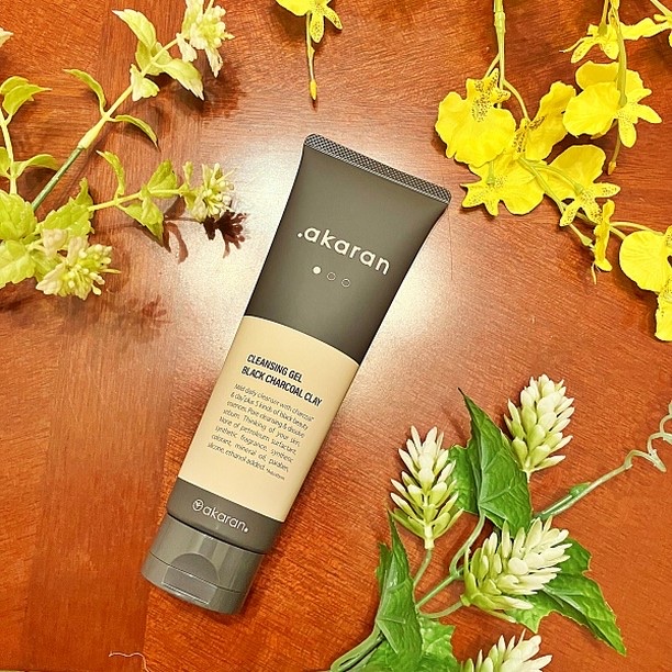 ブラックジェルクレンジング/.akaran/クレンジングジェルを使ったクチコミ（2枚目）