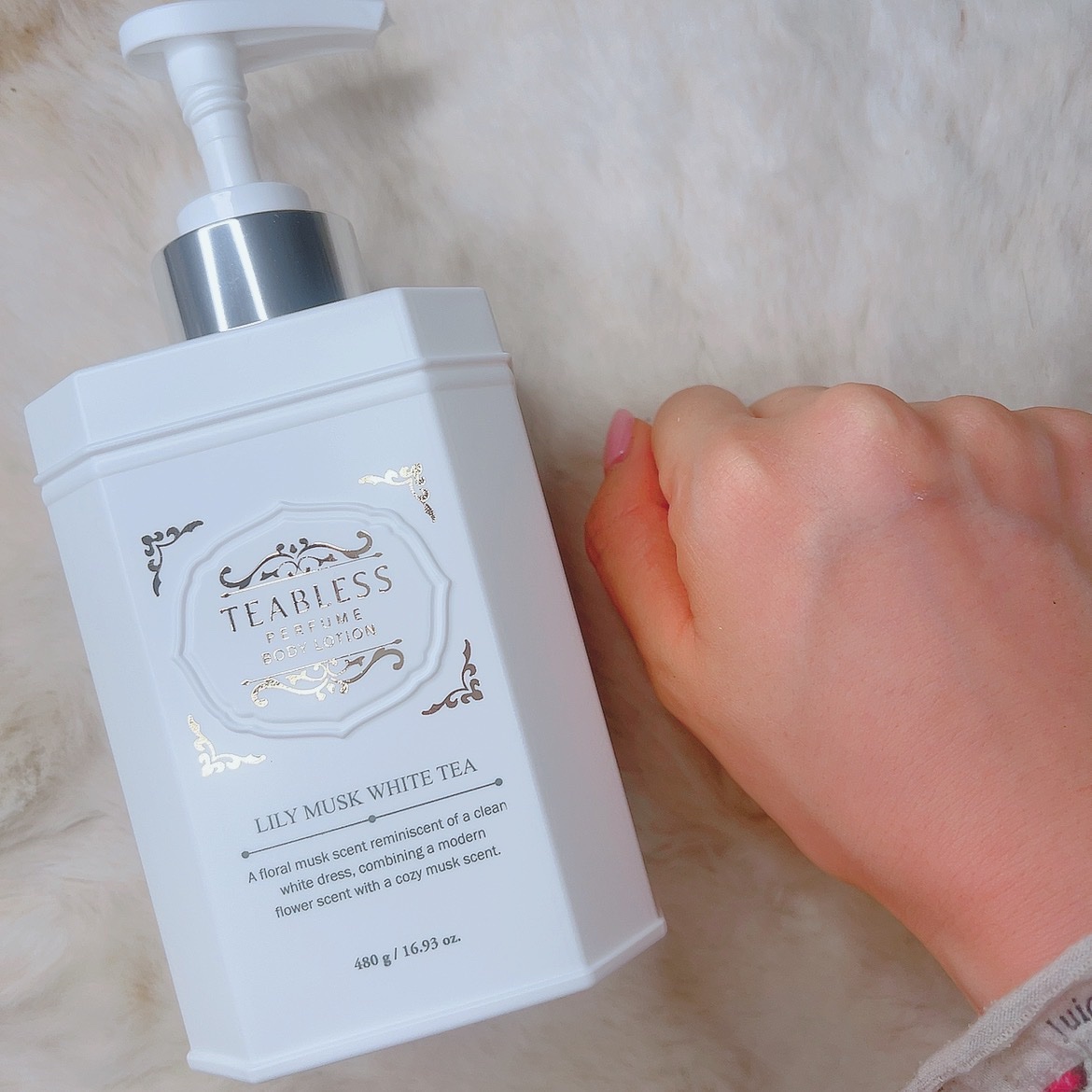 パフュームボディローション リリィムスクホワイトティー/TEABLESS/ボディローションを使ったクチコミ（3枚目）