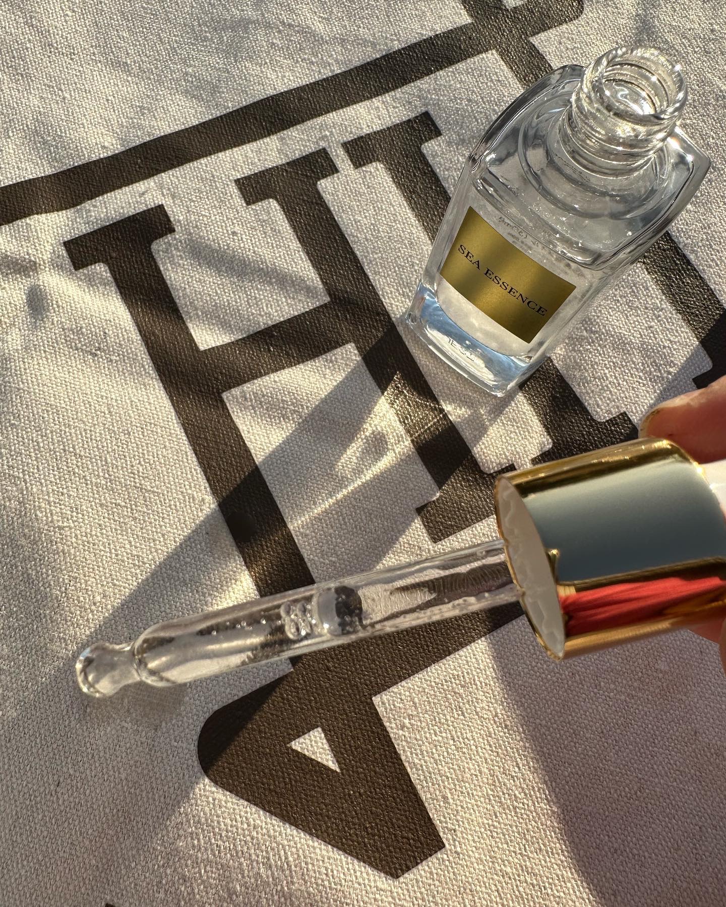 オレンジラフィーオイル/SEA ESSENCE/フェイスオイルを使ったクチコミ（2枚目）