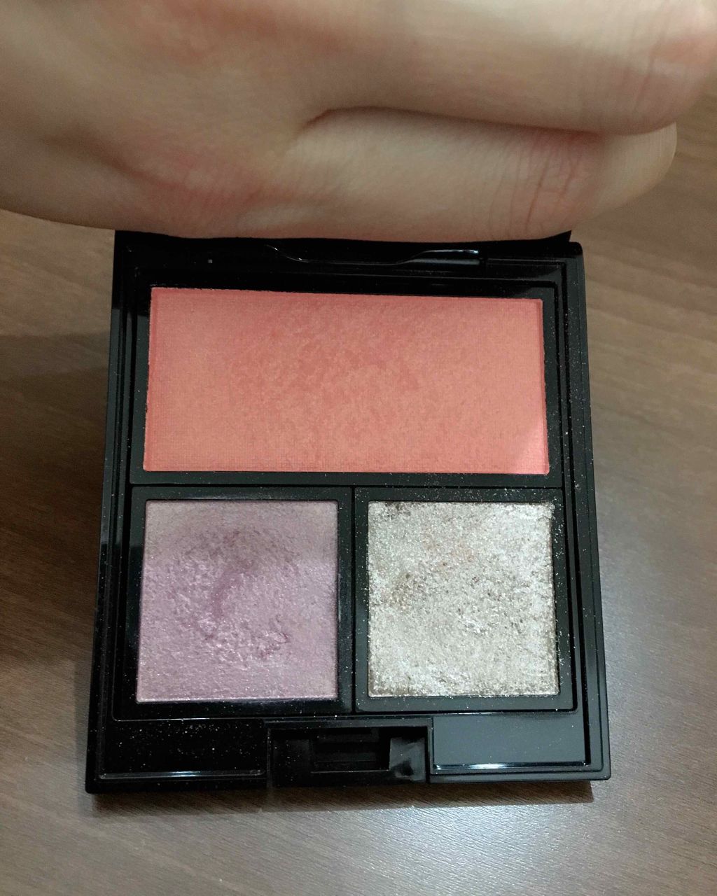 ブラッシュ/ADDICTION/パウダーチークを使ったクチコミ(1枚目)