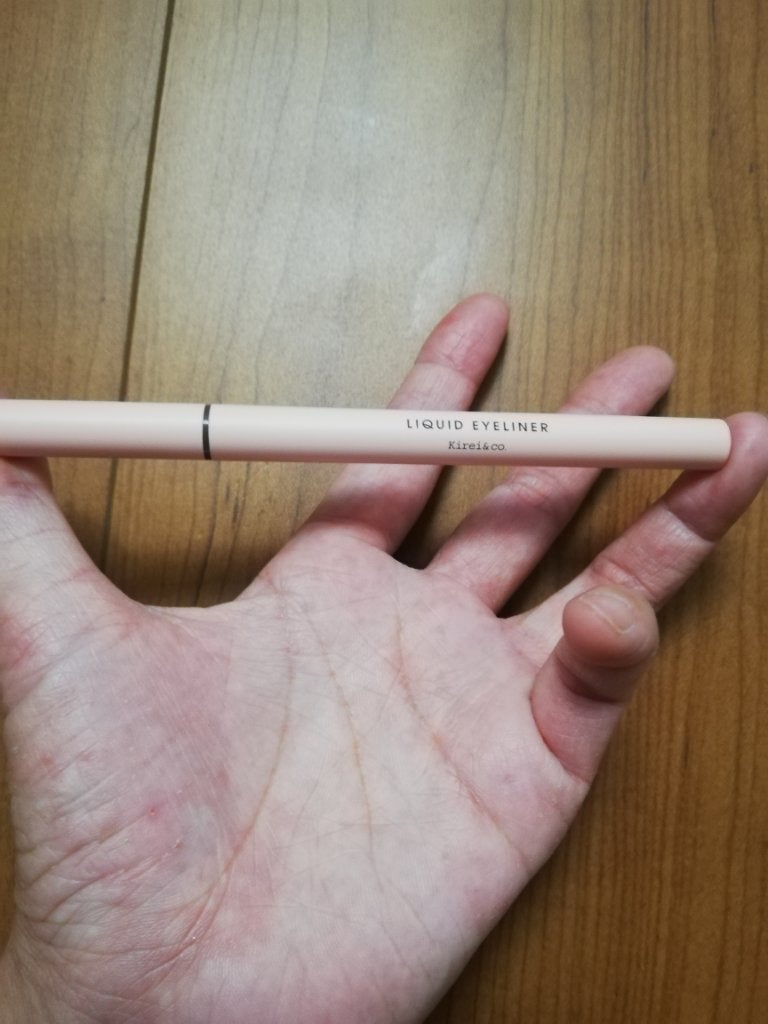 リキッドアイライナー/Kirei&co./リキッドアイライナーを使ったクチコミ(2枚目)