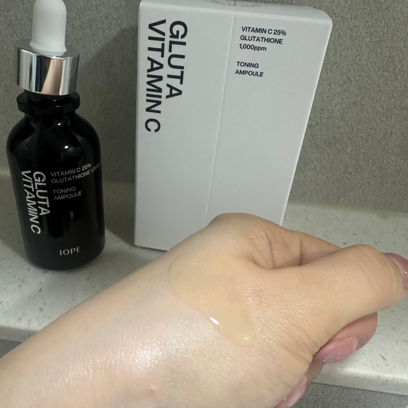 グルタ ビタミンC トーニング アンプル/IOPE/美容液を使ったクチコミ(4枚目)