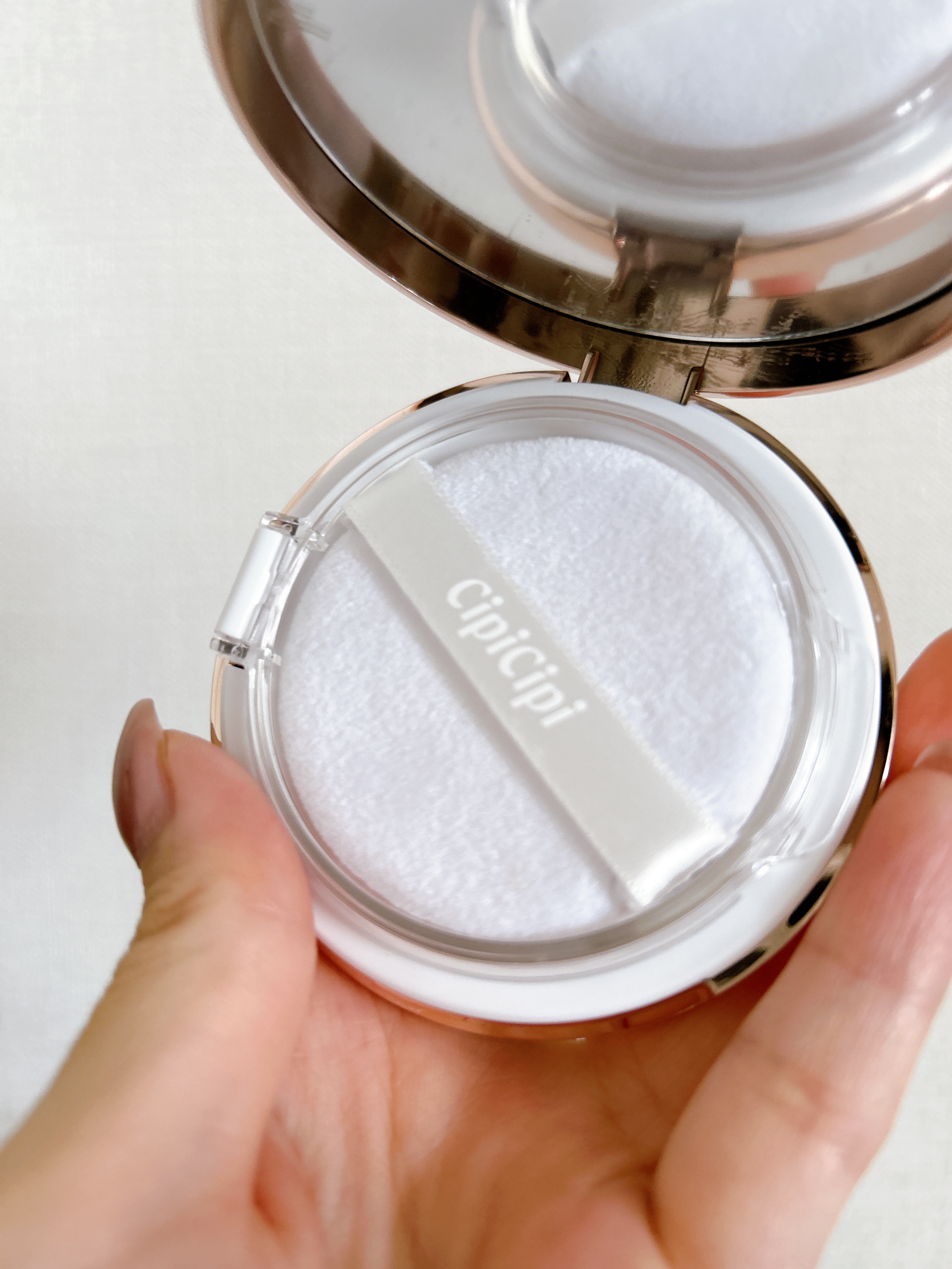 シルキースキンパウダー/CipiCipi/プレストパウダーを使ったクチコミ（3枚目）