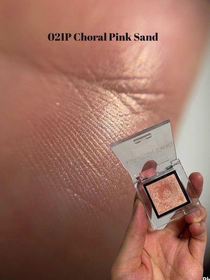 アディクション ザ アイシャドウ スパークル/ADDICTION/単色アイシャドウを使ったクチコミ(4枚目)