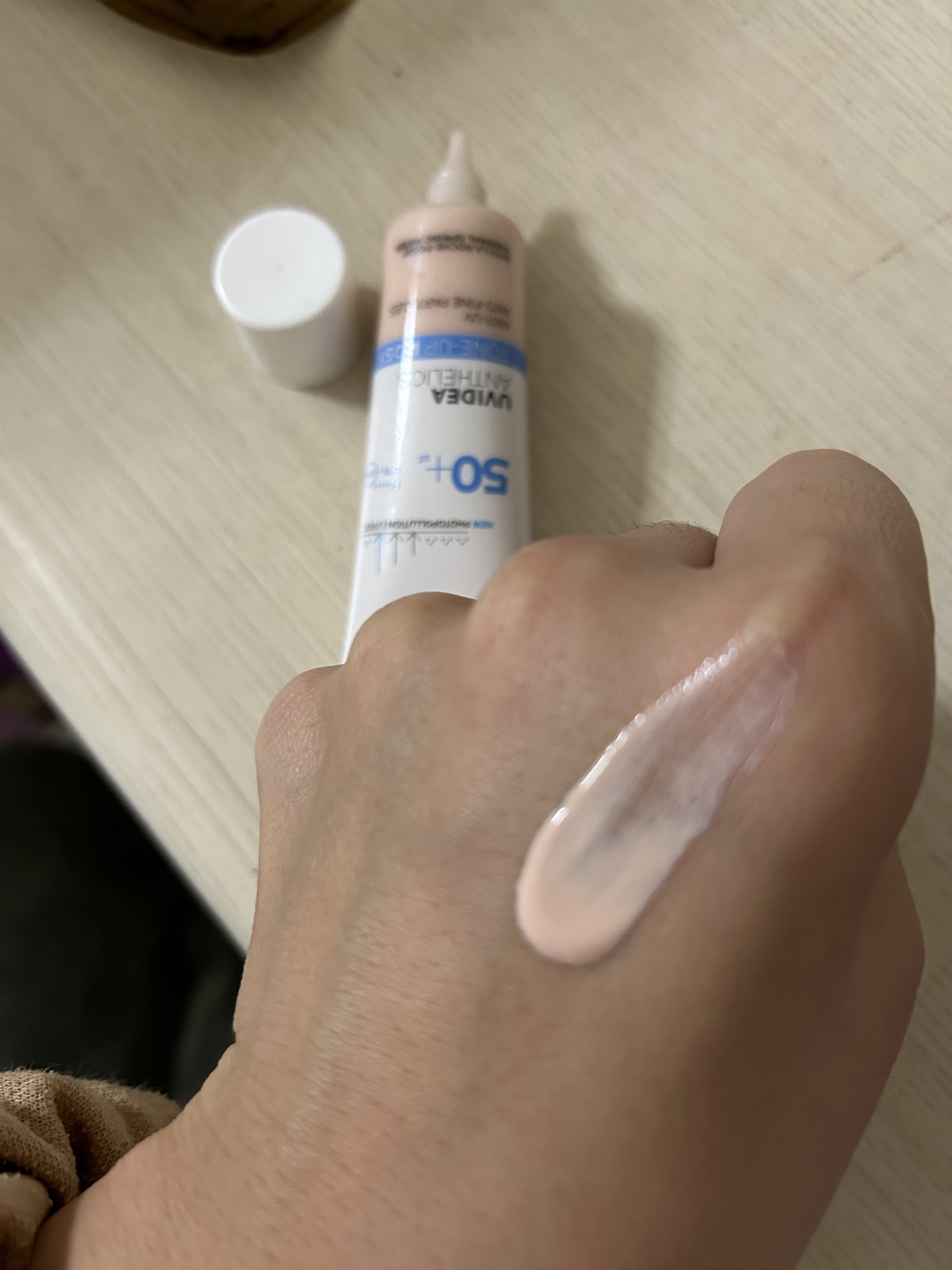 UVイデア XL プロテクショントーンアップ ローズ/ラ ロッシュ ポゼ/日焼け止めクリームを使ったクチコミ（1枚目）