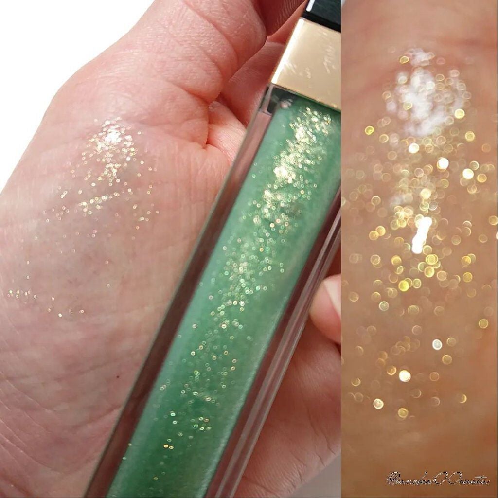 フロウレス リップ グロス/SUQQU/リップグロスを使ったクチコミ(7枚目)