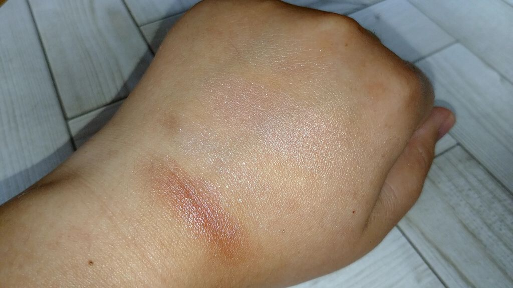 UR GLAM　VELVET EYE COLOR PALETTE/U R GLAM/アイシャドウパレットを使ったクチコミ（3枚目）