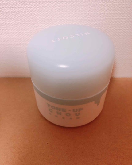 トーンアップシュークリーム/MILCOTT/化粧下地を使ったクチコミ(2枚目)