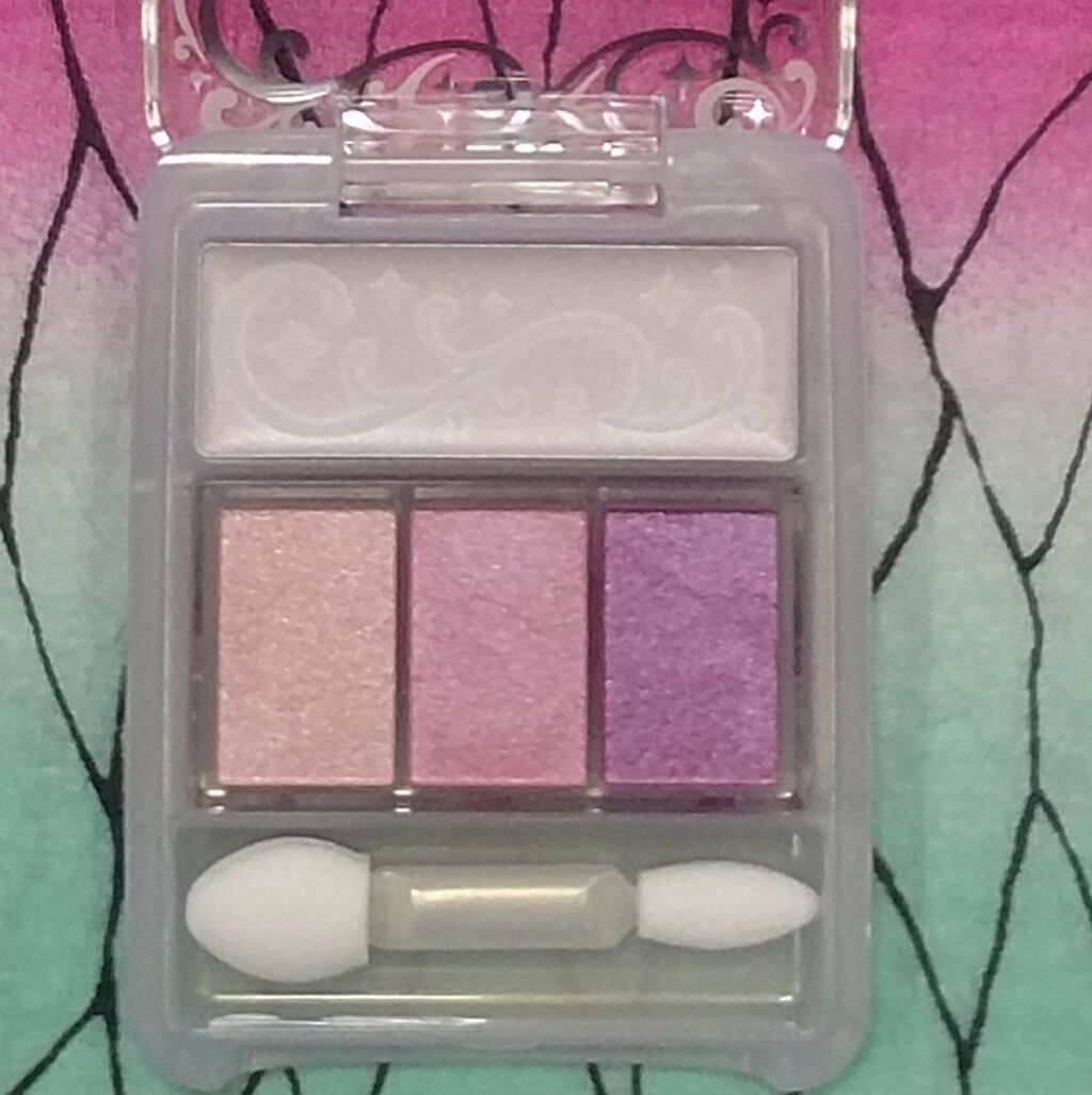 シャドーカスタマイズ/MAJOLICA MAJORCA/単色アイシャドウを使ったクチコミ（3枚目）