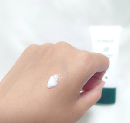 フォレスト エッセンスサンクリーム/FoRest by Greenfinger/日焼け止めローションを使ったクチコミ(2枚目)