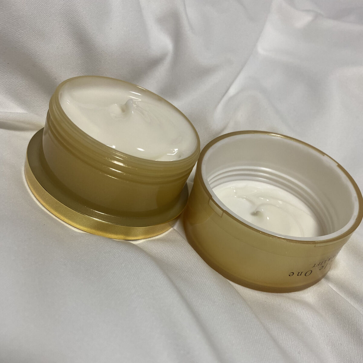 ミラクルワン リッチ＆リフト/RF28/オールインワン化粧品を使ったクチコミ（2枚目）