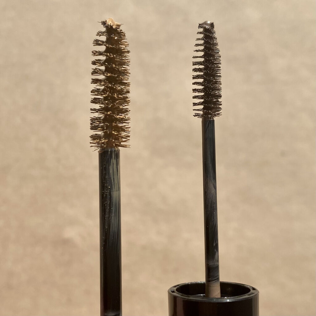 カラーリングアイブロウ マイクロ/ヘビーローテーション/眉マスカラを使ったクチコミ（2枚目）