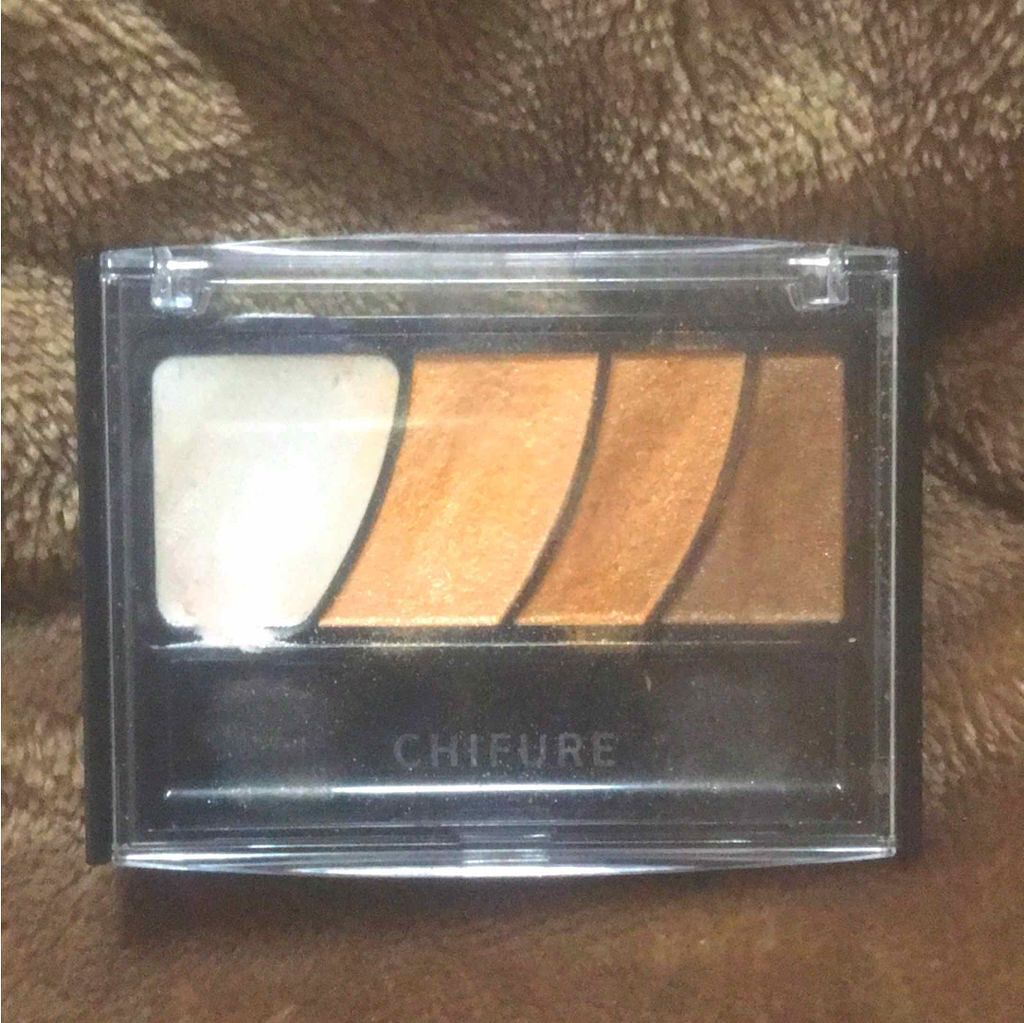 グラデーション アイ カラー(チップ付)/ちふれ/アイシャドウパレットを使ったクチコミ(1枚目)