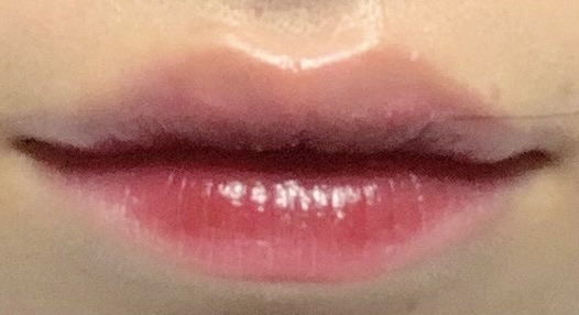 ジューシーラスティングティント/rom&nd/リップティントを使ったクチコミ（3枚目）