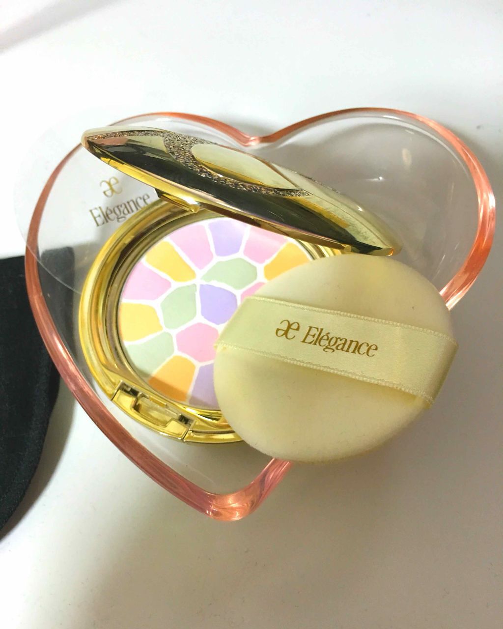 ラ プードル オートニュアンス/Elégance/プレストパウダーを使ったクチコミ(1枚目)