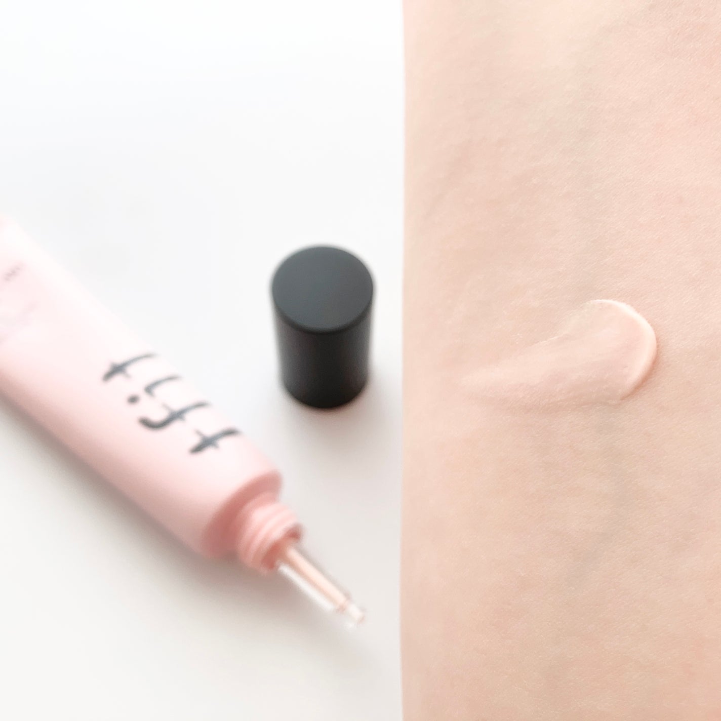 デリケートシルクベールアートプライマー/TFIT/化粧下地を使ったクチコミ(4枚目)