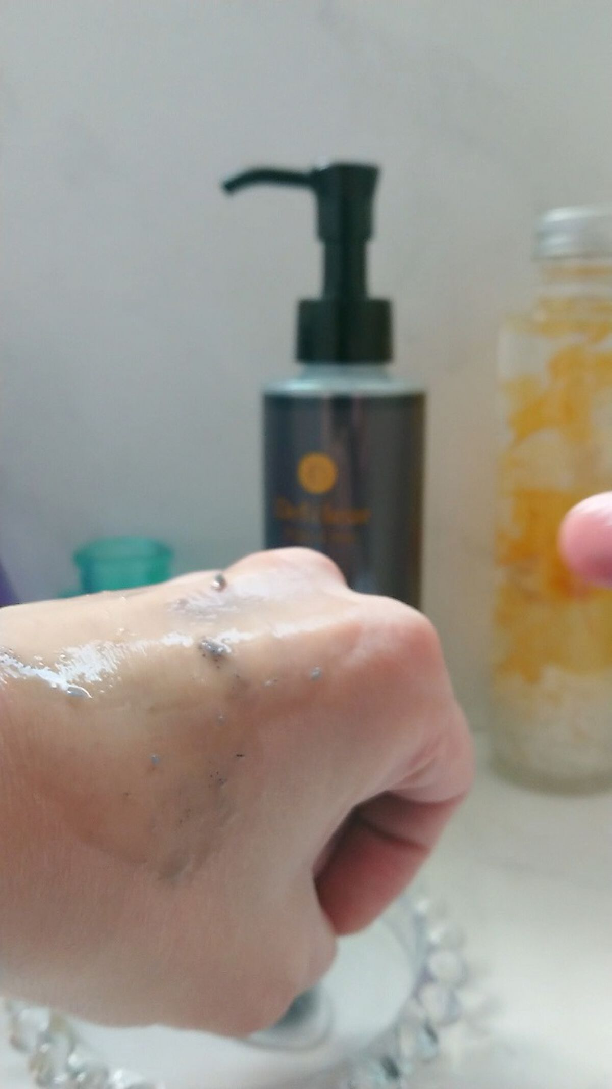 DETクリア ブライト＆ピール ピーリングジェリー＜炭タイプ＞/Detclear/ピーリングを使ったクチコミ（3枚目）