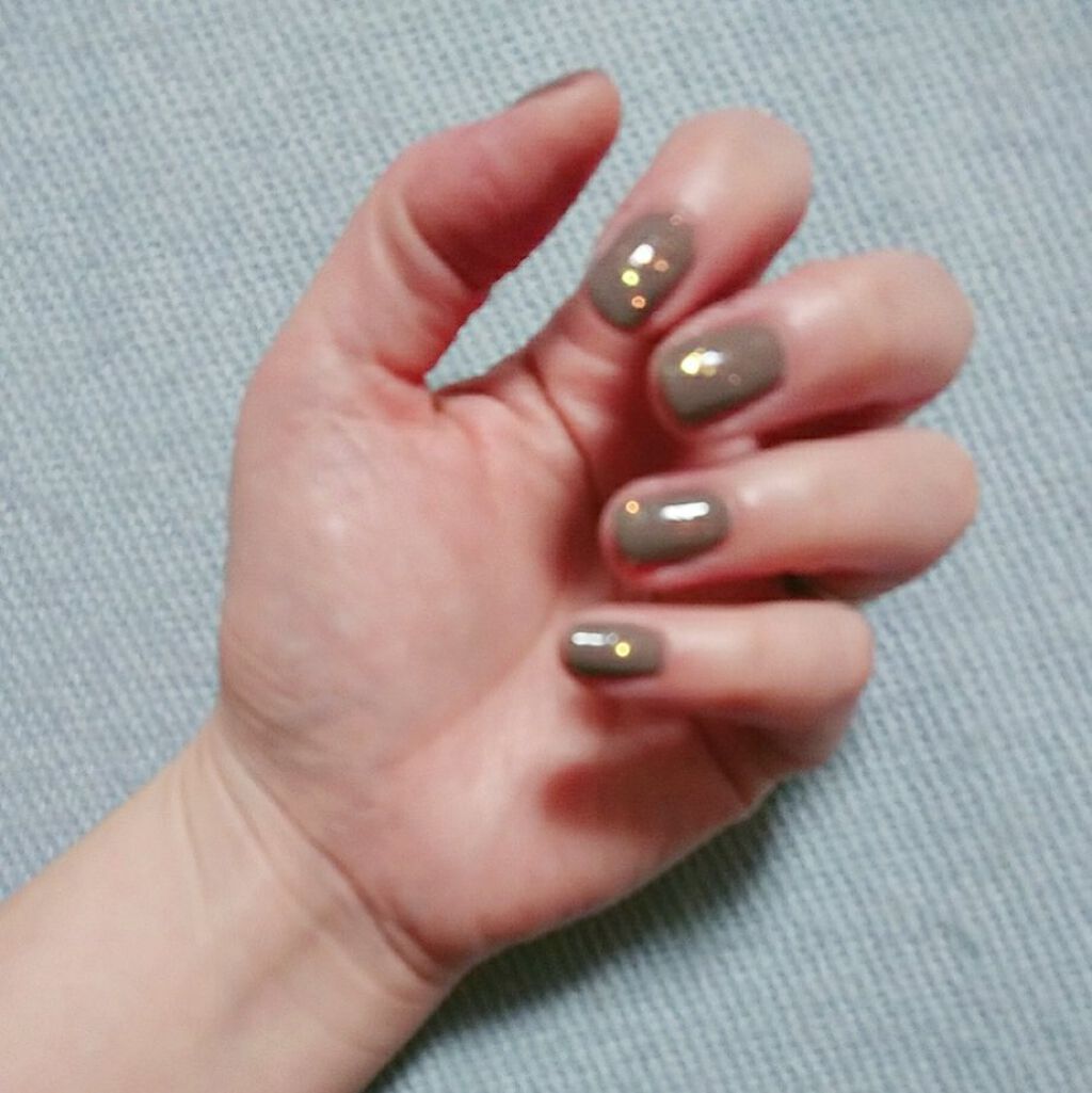 ネイルポリッシュ 126 SPARKLING RAYS＜限定色＞/THREE/マニキュアを使ったクチコミ（2枚目）