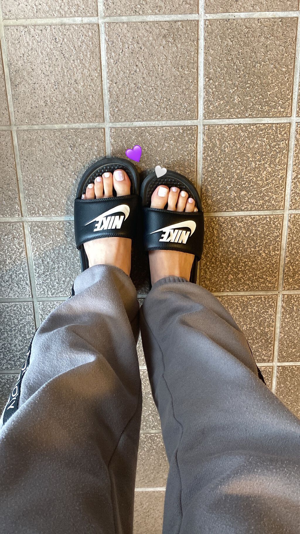 #セルフネイル,#セルフジェルネイル,#紫ネイル,#白ネイルのネイルデザイン