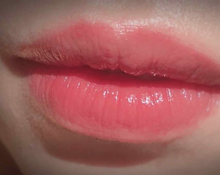 ルージュ ピュールクチュール ヴェルニ ヴィニルクリーム/YVES SAINT LAURENT BEAUTE/口紅を使ったクチコミ(3枚目)