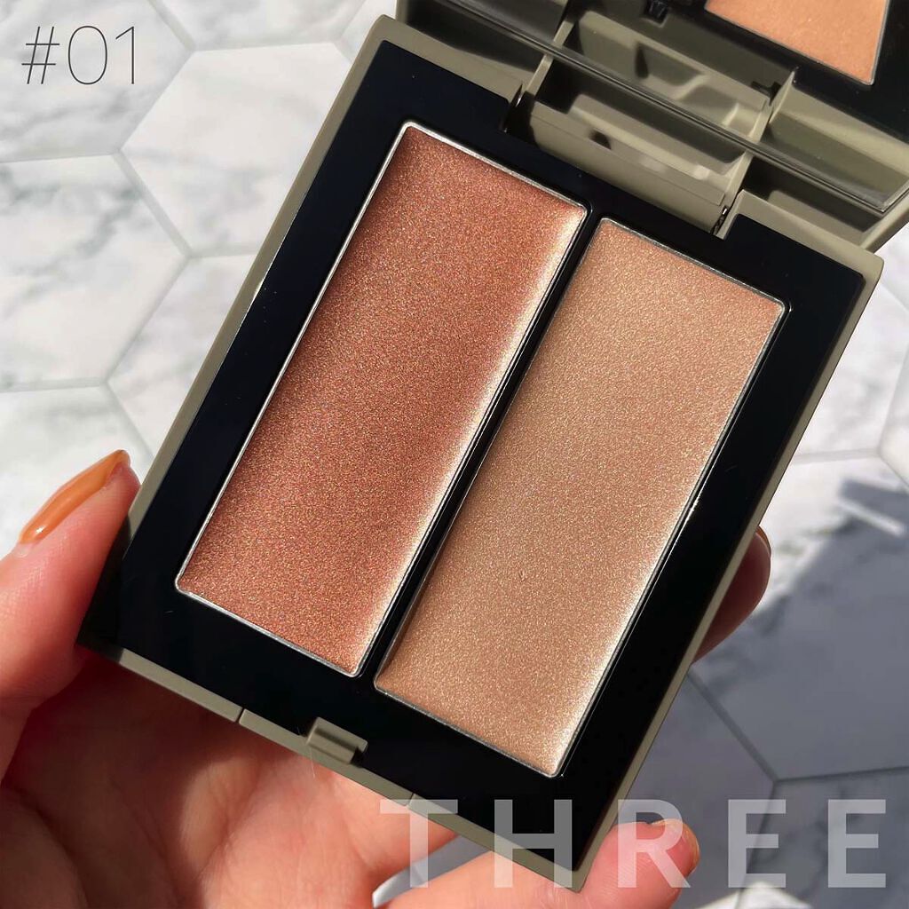 THREE シマリング グロー デュオ/THREE/クリームハイライトを使ったクチコミ（3枚目）