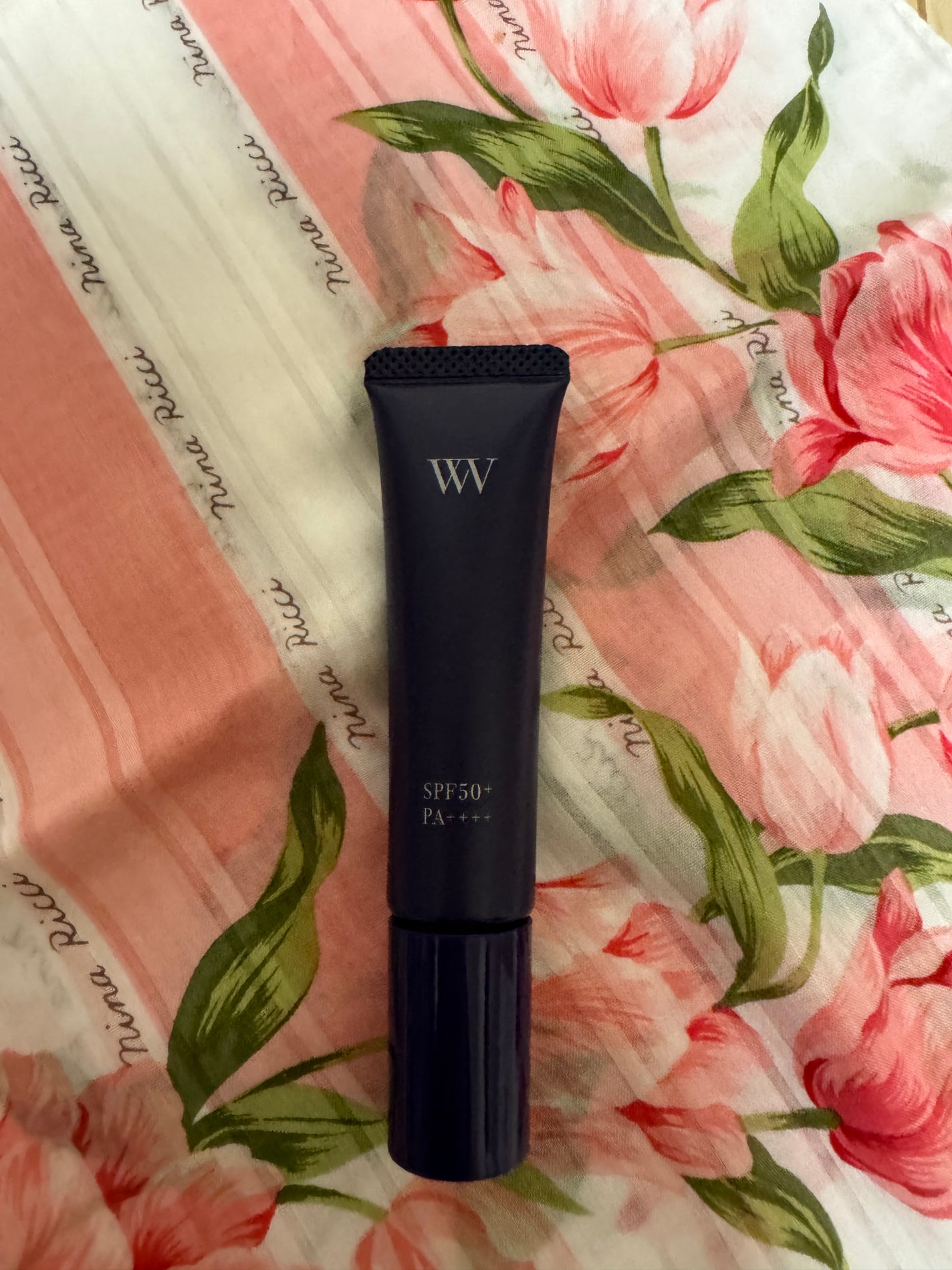 WHITE VEIL ブライトセラムUV/WHITE VEIL/日焼け止めローションを使ったクチコミ(1枚目)