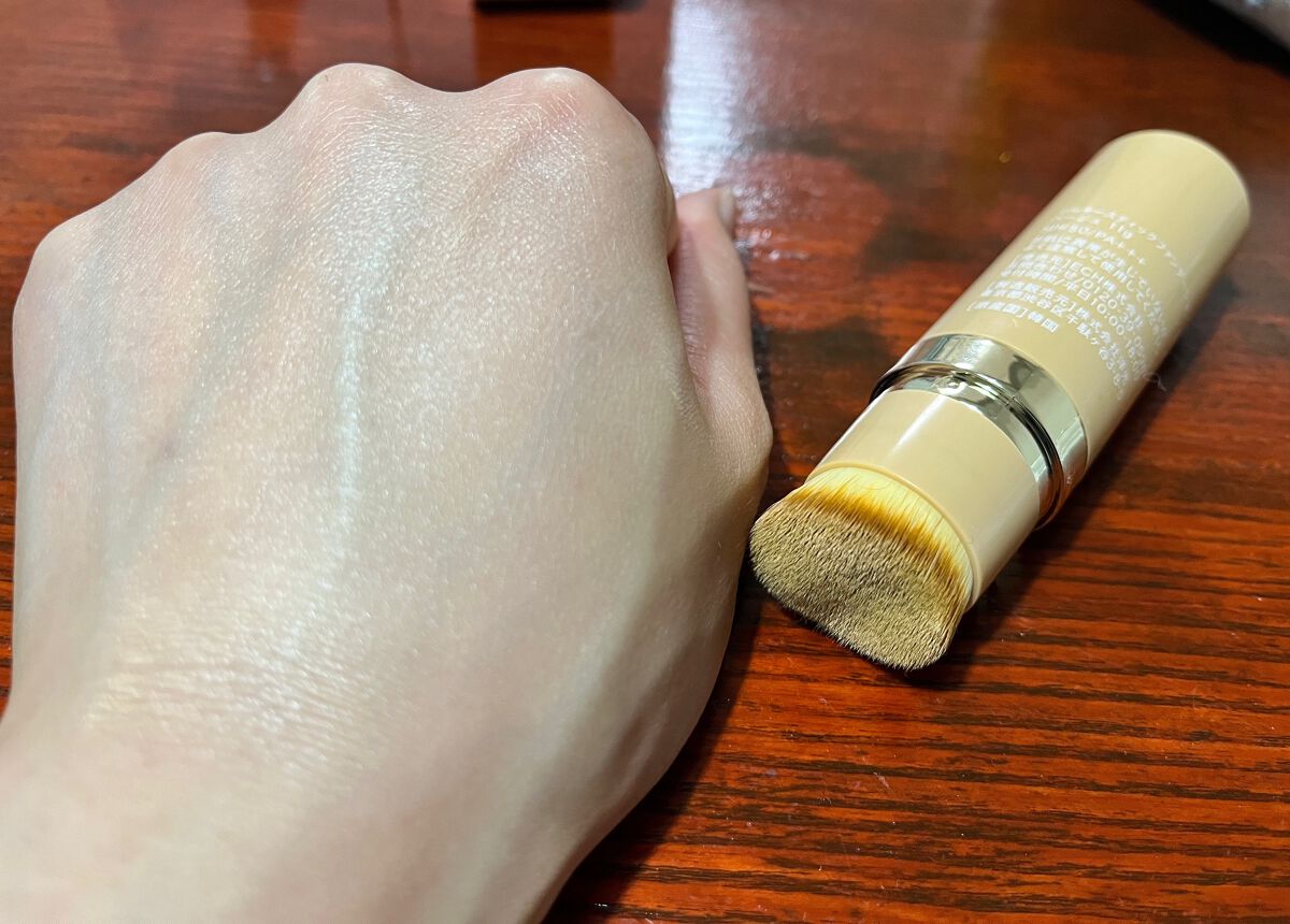 シルキースティックファンデーション/KAMIKA/その他ファンデーションを使ったクチコミ(3枚目)