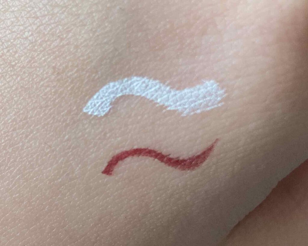 EYE OPENING LINER/UZU BY FLOWFUSHI/リキッドアイライナーを使ったクチコミ（2枚目）