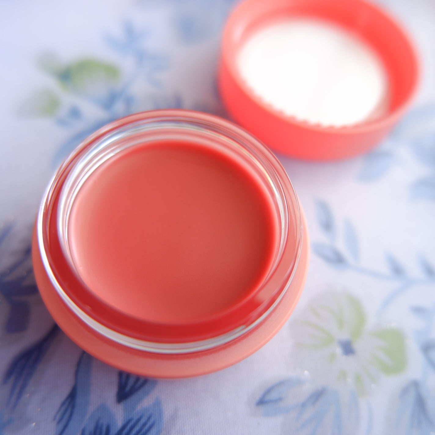 GLOWY TINT BALM/AOU/リップグロスを使ったクチコミ(2枚目)