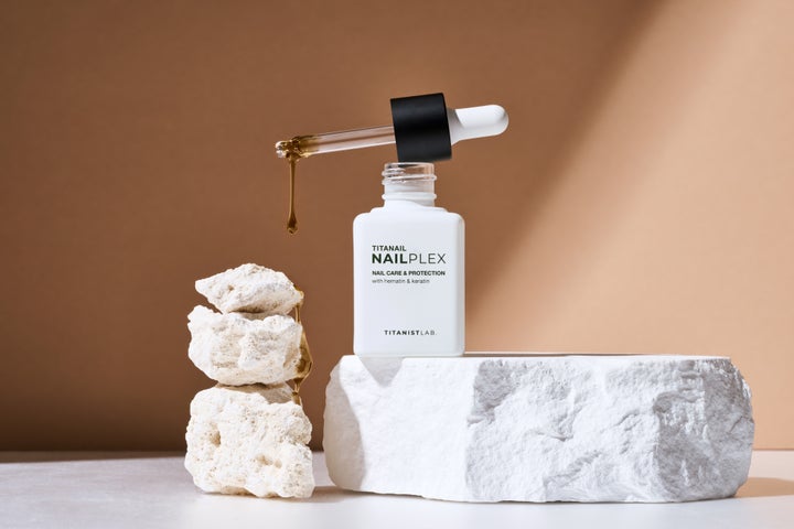 ネイルプレックス / TITANAIL