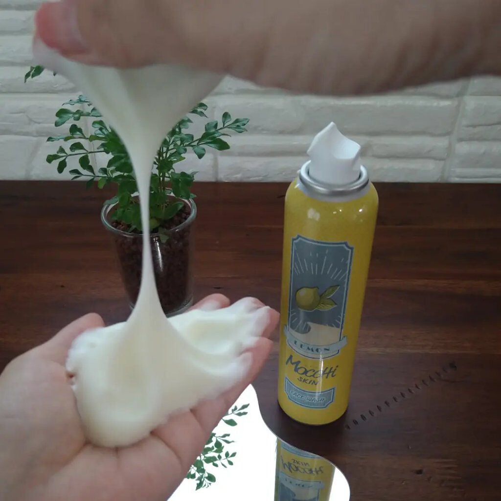 モッチスキン吸着泡洗顔FL(レモン)/MoccHi SKIN/泡洗顔を使ったクチコミ(1枚目)
