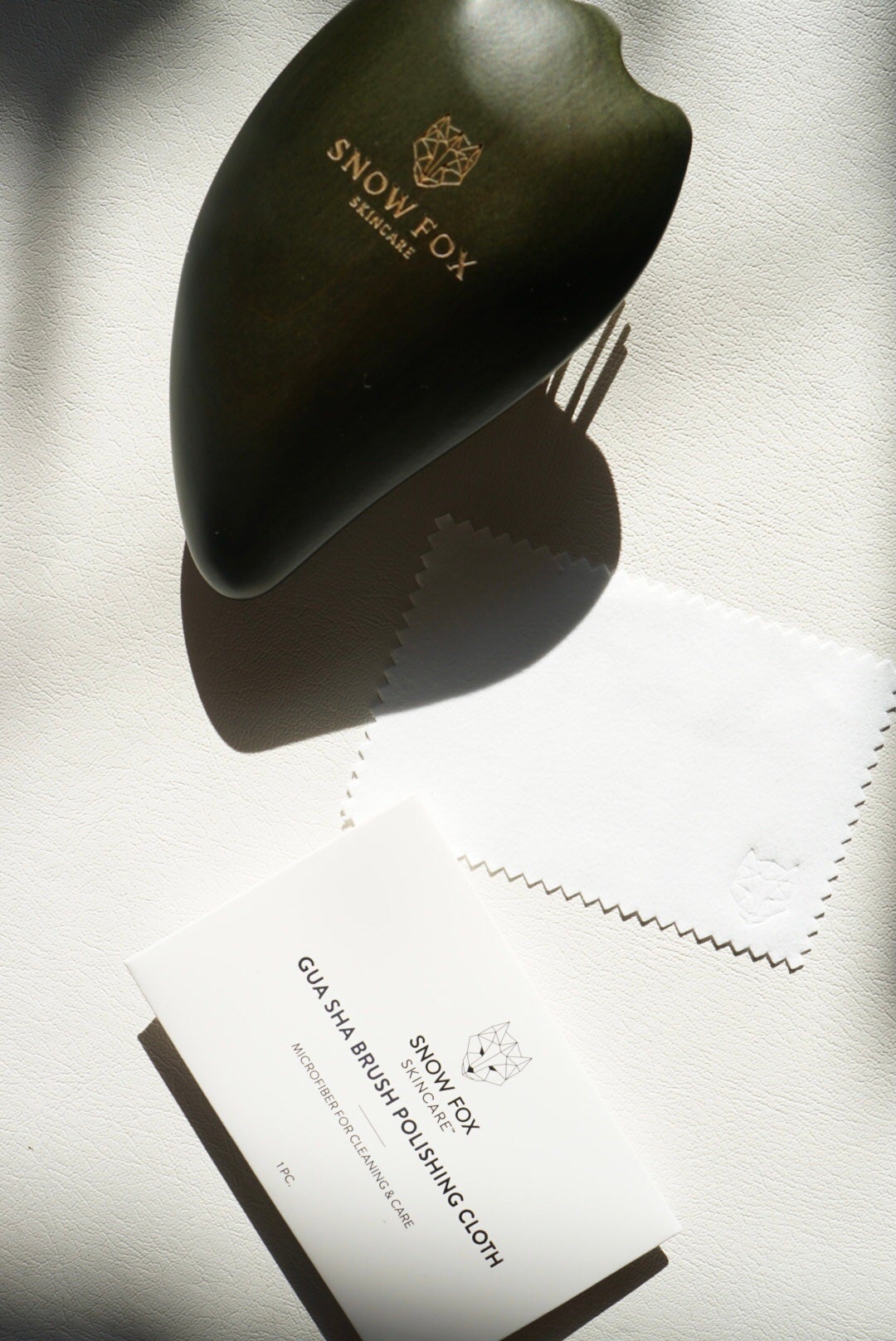 プレミアム FOX カッサ ゴースト ヘアブラシ ブラック/SNOW FOX SKINCARE/ヘアブラシを使ったクチコミ(5枚目)