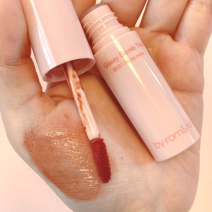 アンドバイロムアンド グラッシーボムティント/&nd by rom&nd/リップティントを使ったクチコミ(5枚目)