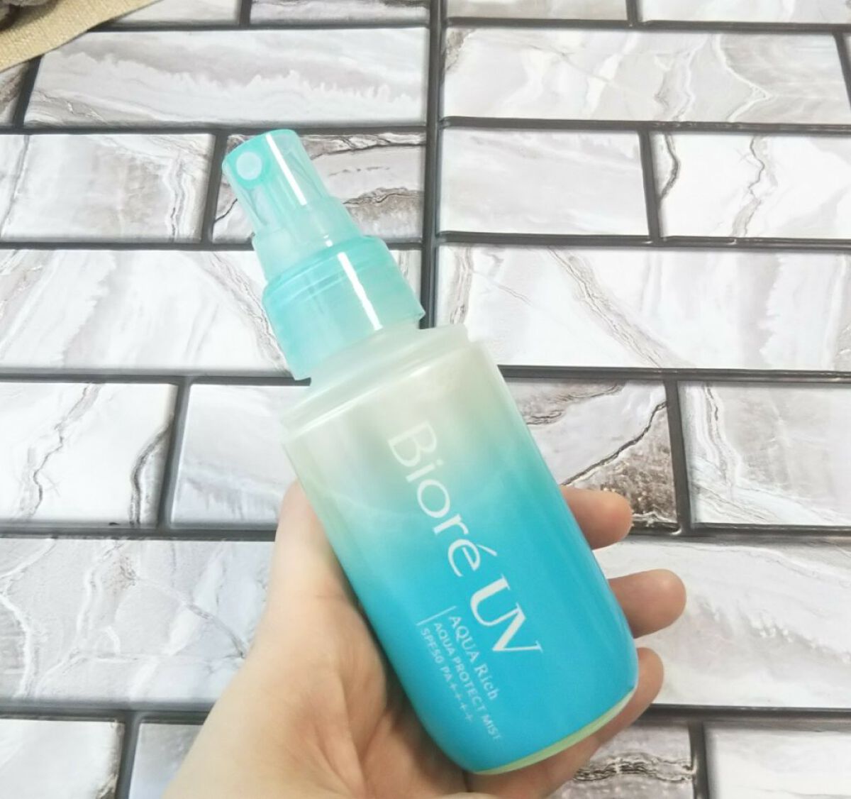 ビオレUV アクアリッチ アクアプロテクトミスト/ビオレ/日焼け止めミスト・スプレーを使ったクチコミ(2枚目)