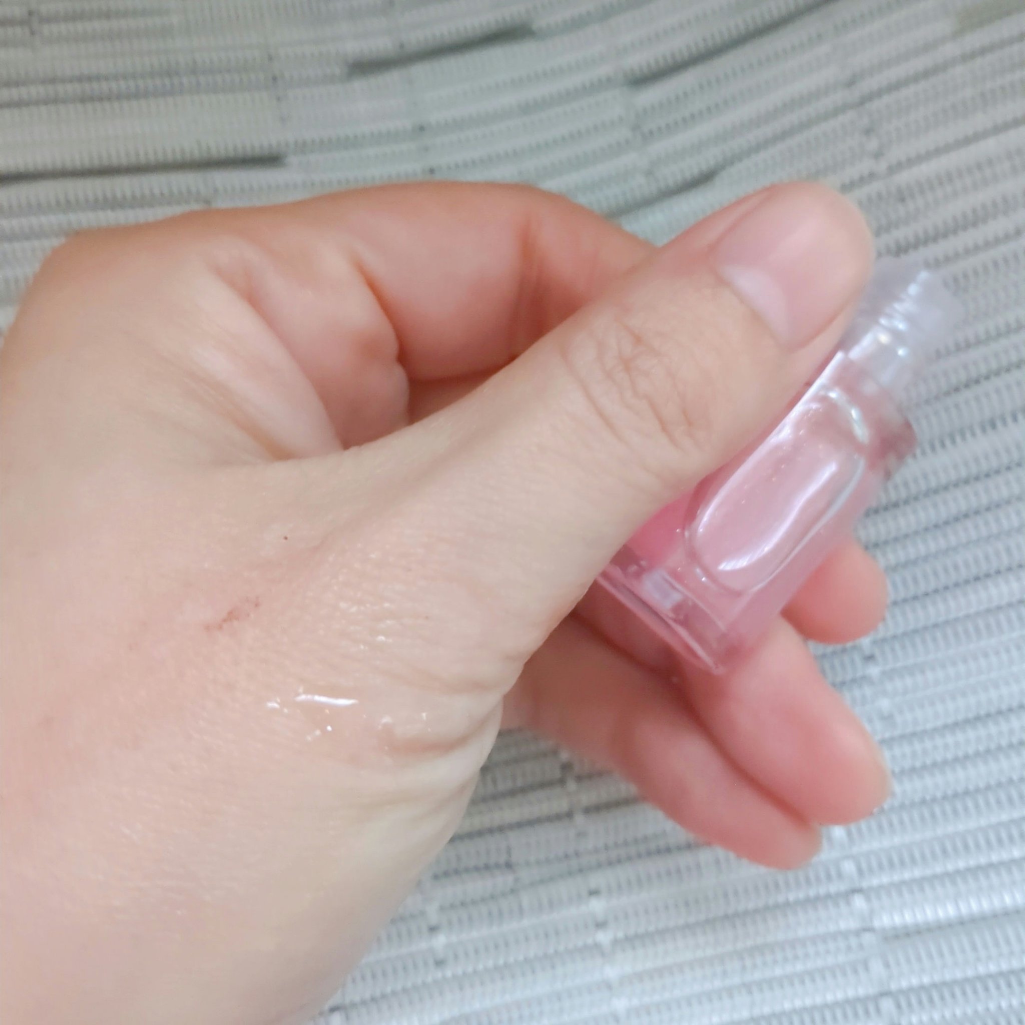 ベアフラッシーグロス/2aN/リップグロスを使ったクチコミ（3枚目）