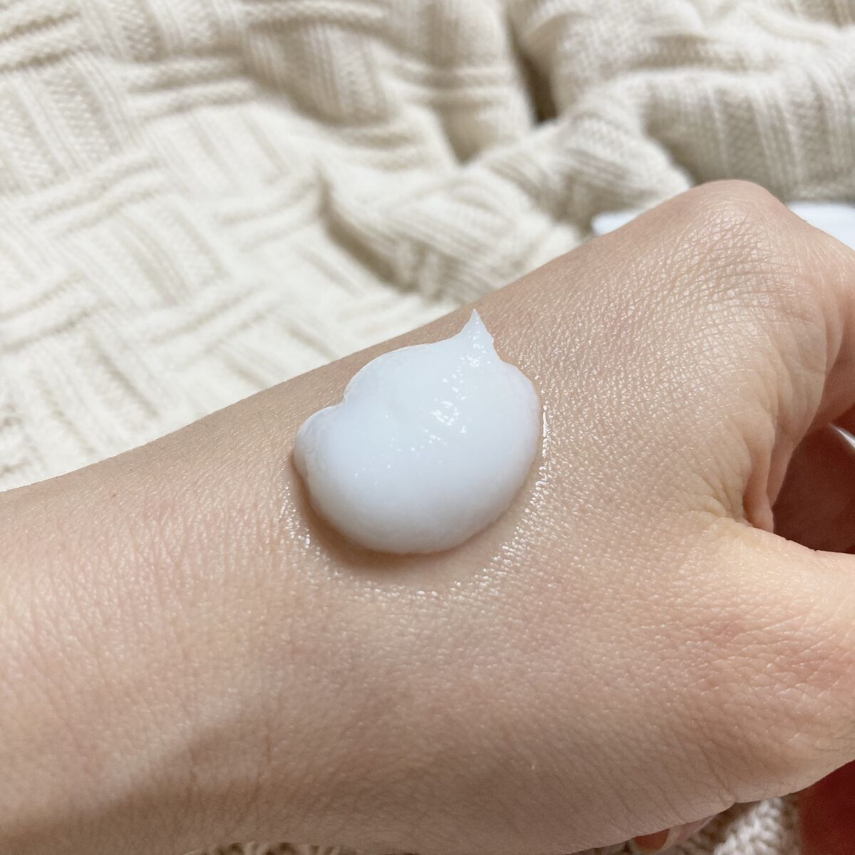 オイルクレンジングバーム ホワイトプレミアム/ONE STONE TWO BIRDS/クレンジングバームを使ったクチコミ（2枚目）