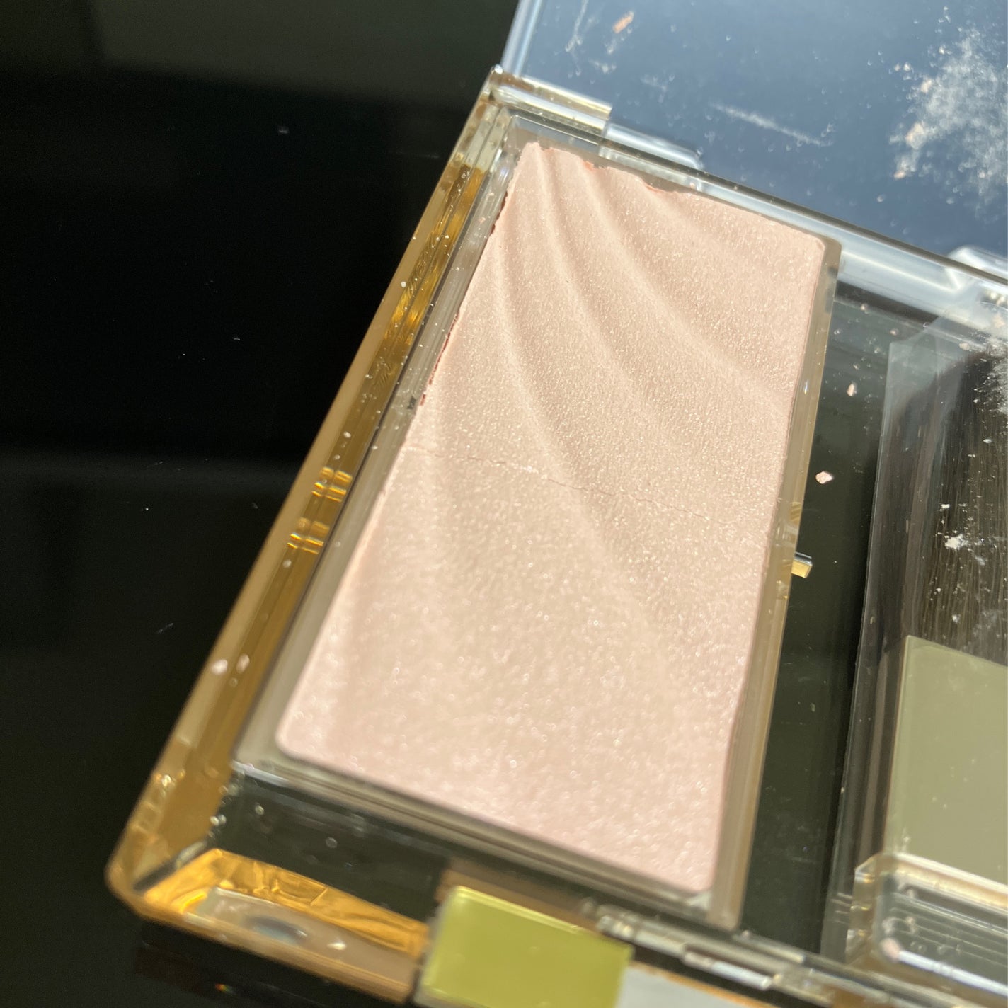 ドレープド シマーグロウ/excel/パウダーハイライトを使ったクチコミ(3枚目)