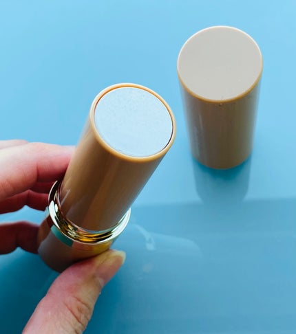 シルキースティックファンデーション/KAMIKA/その他ファンデーションを使ったクチコミ(2枚目)