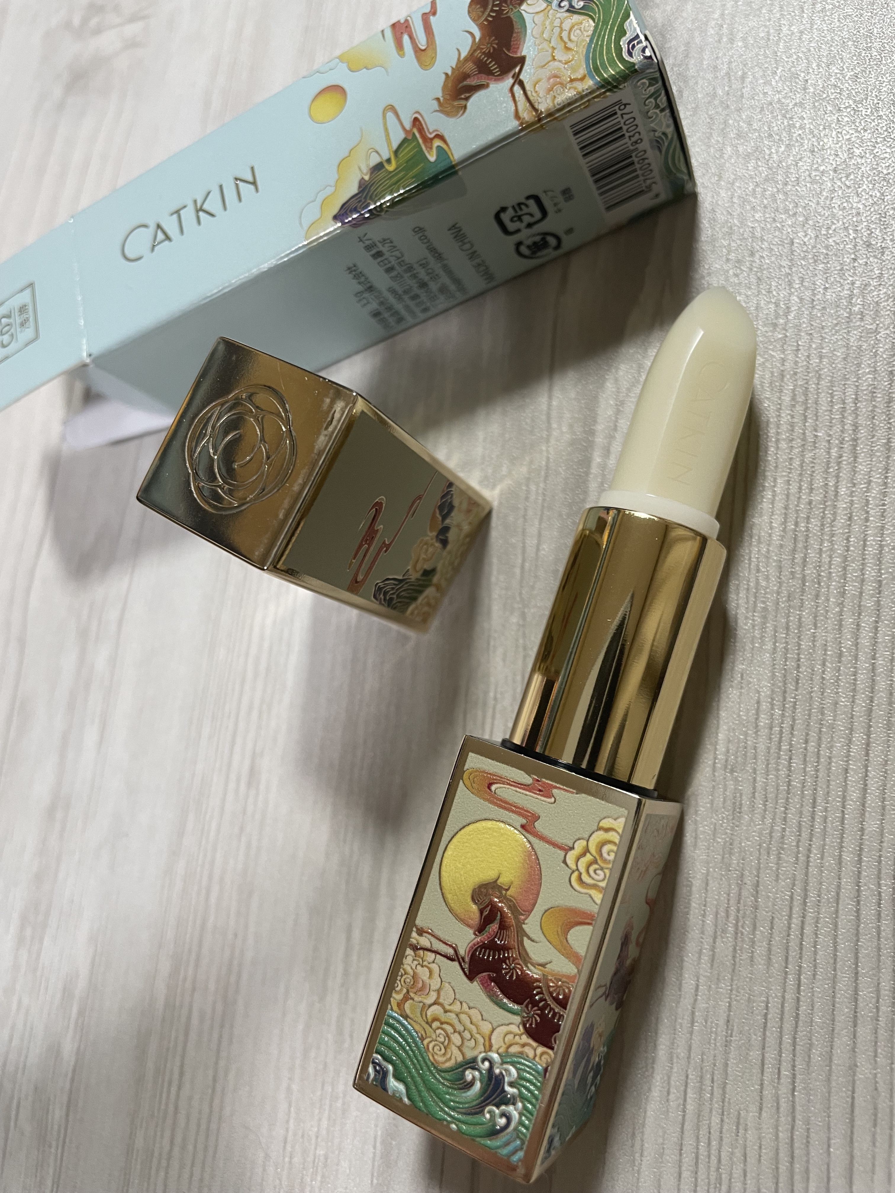 春江花月 保湿リップクリーム/CATKIN/リップケアを使ったクチコミ（1枚目）