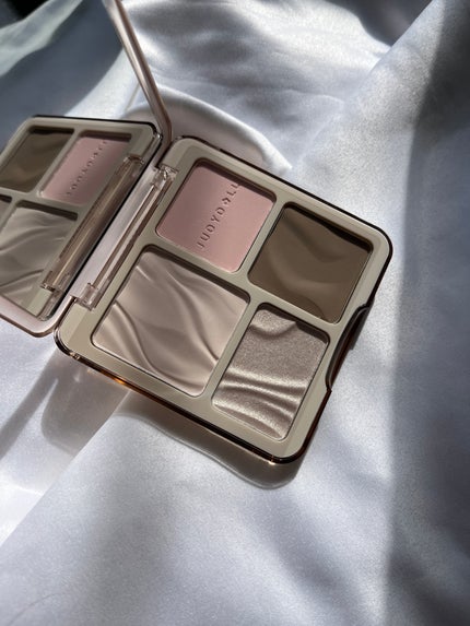 JUDYDOLL メリハリマスターパレット/JUDYDOLL/パウダーハイライトを使ったクチコミ(2枚目)