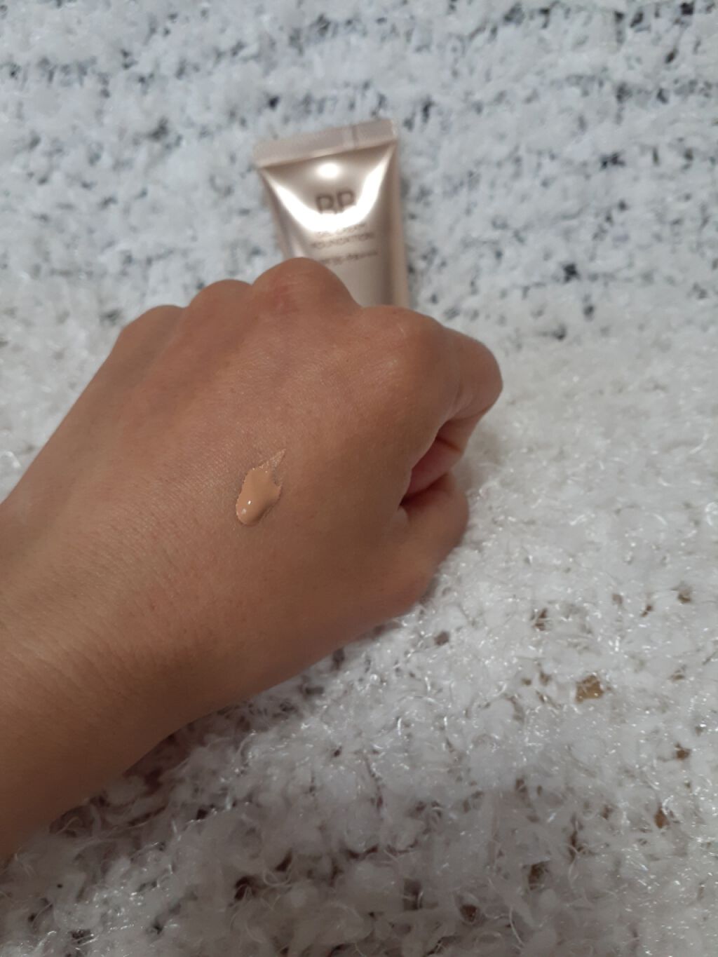 美つやBBジェルクリーム トーンアップカラー/プリオール/BBクリームを使ったクチコミ(2枚目)